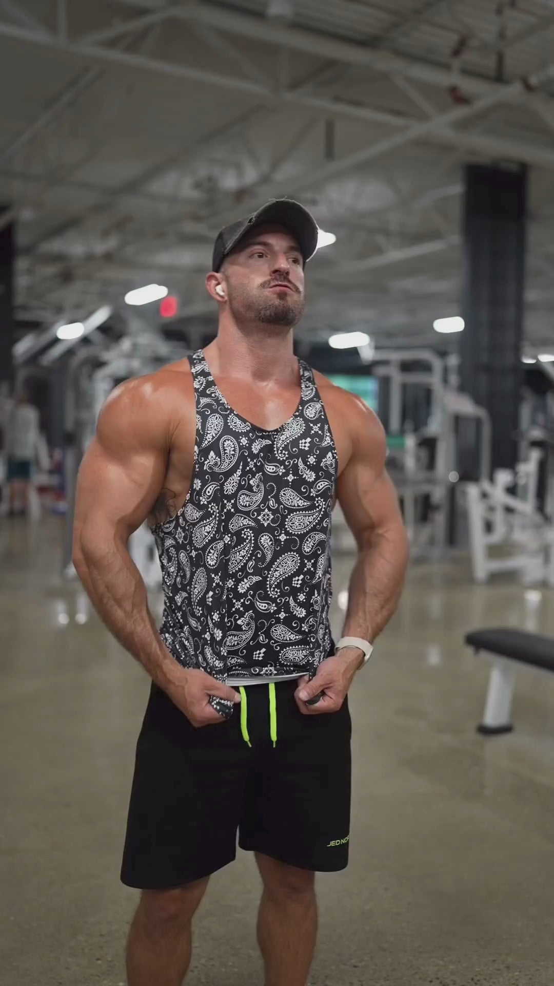Graphic Muscle Stringer - Paisley
